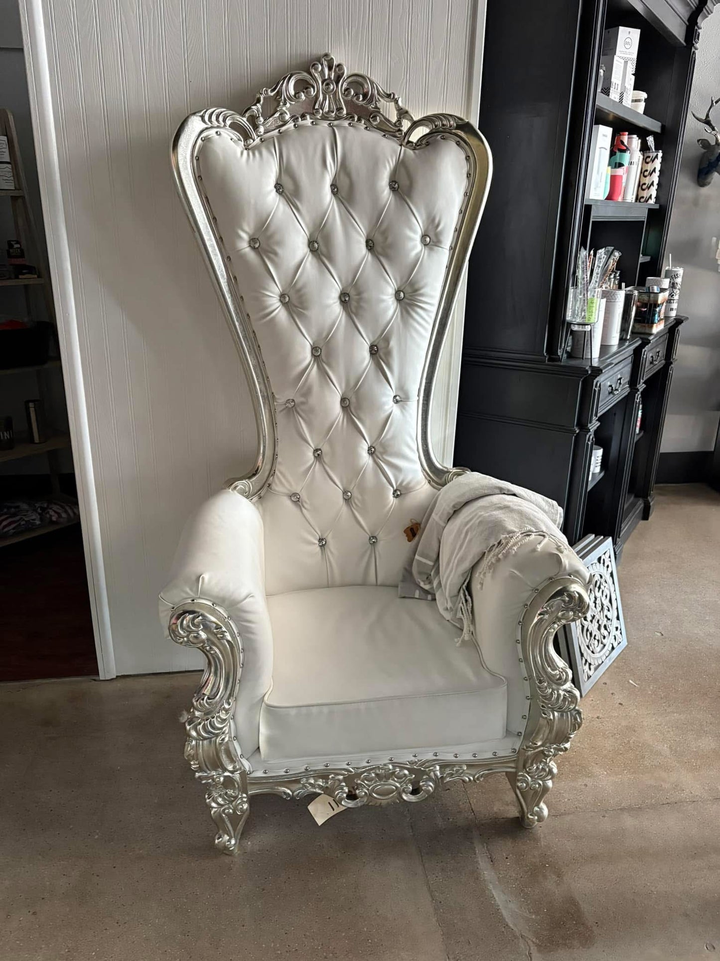 Queen Victorian Chair